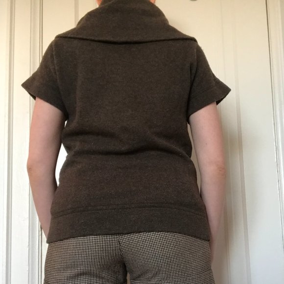 Gap Brown Short Sleeve Sweater - Picture 3 of 6